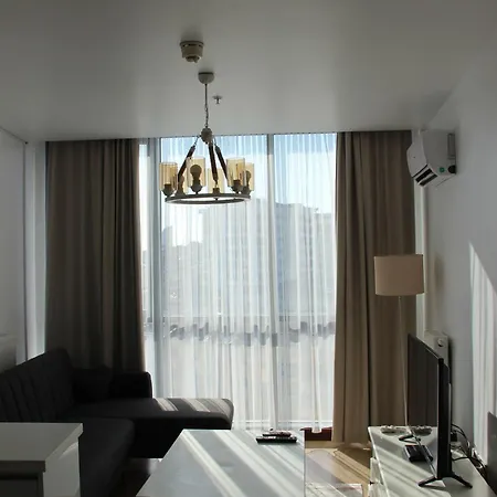 Ailenizle Keyifle Kalabileceginiz Essiz Bir Daire Apartmán *